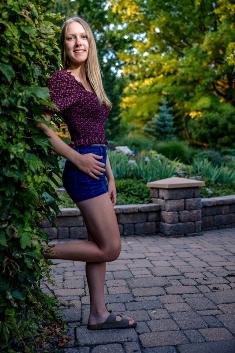 Downtown La Crosse Senior Photoshoot - J.L. Wiswell Photography ...