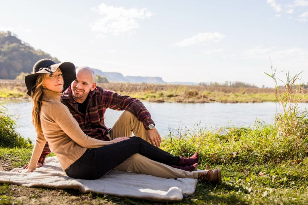 Couple on grass at Perrot State Park by La Crosse Photographer Jeff Wiswell | J.L. Wiswell Photography