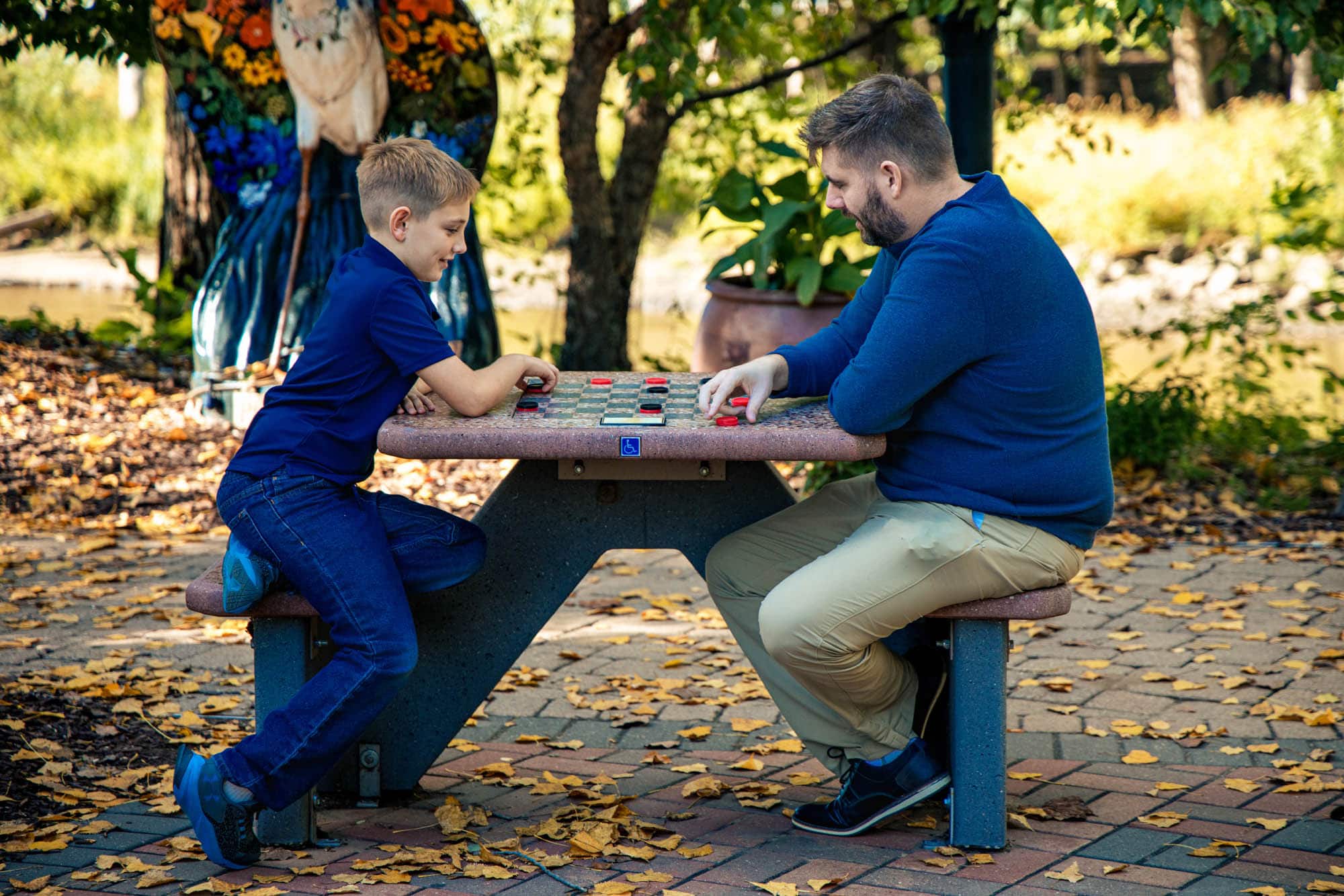A family session — gallery frame 2