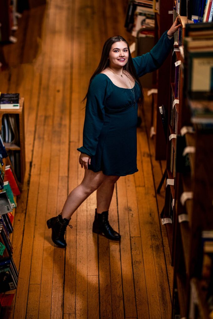 A senior session — gallery frame 7
