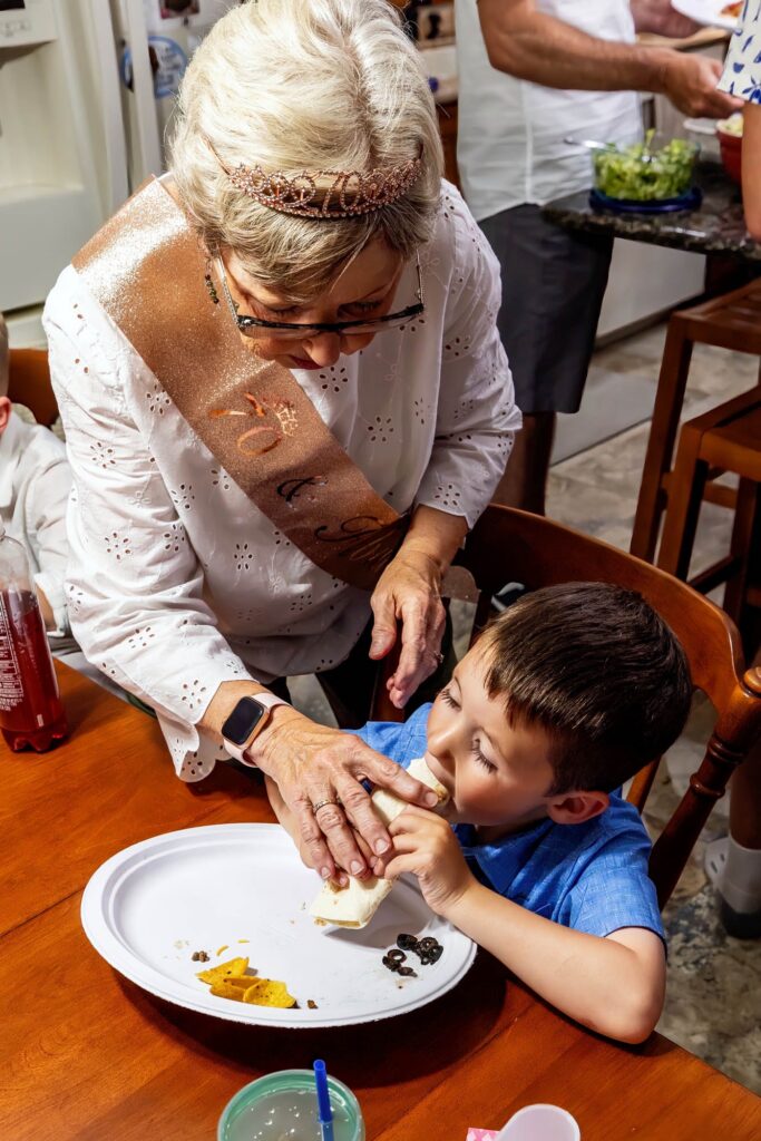 A family session — gallery frame 6