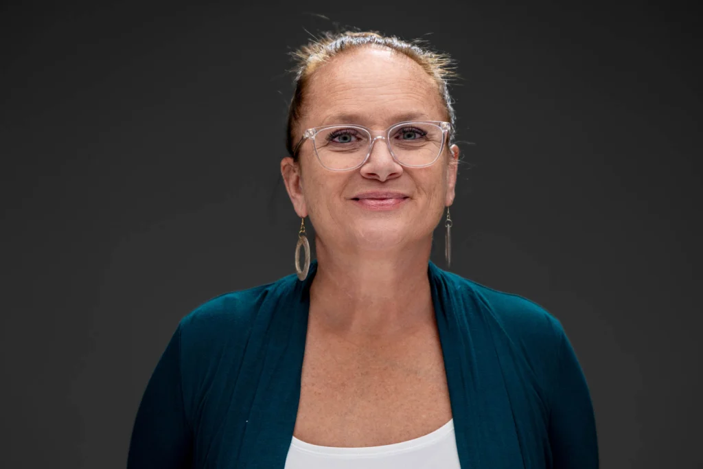 Tina, branding session